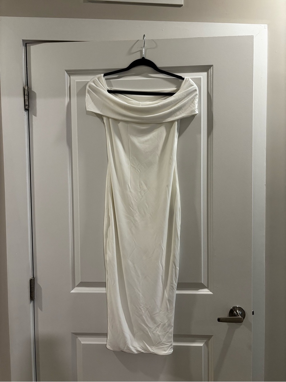 Club L London Strapless off shoulder Maxi Dress